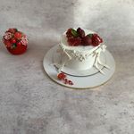 کیک و شیرینی خانگی(تولد،کافه،شیرینی،دسر)