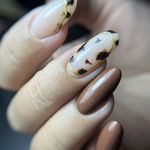 مرکز تخصصی کاشت ناخن مهدیه طاهری