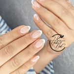 خدمات کاشت و ترمیم ناخن هدیه