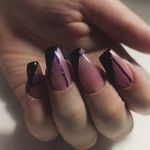 خدمات تخصصی ناخن گلنوش(تخفیف مراجعه اول)