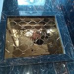 شیشه و آینه علی آبادی