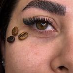 اموزش و خدمات تخصصی مژه