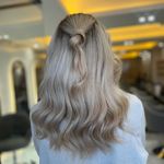 مرکز تخصصی رنگ مش و کراتین آزاده خوش تیر