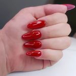 خدمات تخصصی کاشت ناخن و مژه زهرا فاضلی