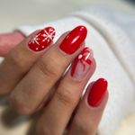 خدمات  و اموزش تخصصی ناخن بهناز