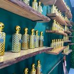 گالری و بازرگانی عطرانه