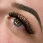 خدمات تخصصی اکستنشن مژه ریحانه وقفی