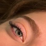 اکستنشن و لیفت مژه مَری استایلشر