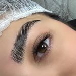 کاشت و اکستنشن مژه یلدا