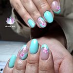 مرکز کاشت ناخن خاطره