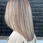 آرایشگاه زنانه عاطی بیوتی(آفر ناخن ورنگ)