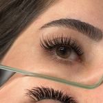 مرکز تخصصی مژه و ناخن فانلی