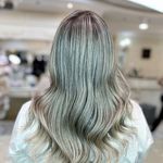 خدمات تخصصی کوتاهی و رنگ مو بهار