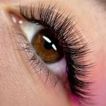 خدمات تخصصی اکستنشن مژه ریحانه وقفی