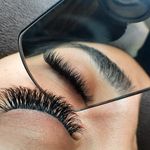 مرکزتخصصی کاشت ناخن و اکستنشن مژه رامونا