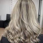 خدمات رنگ و کراتینه مو فرشته