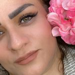 آرایشگاه زنانه وسالن زیبایی(سعیده شریفی)