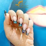 آموزشگاه و آرایشگاه زنانه کرشمه