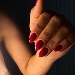 خدمات ناخن مینا میرزایی