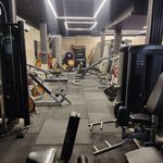 باشگاه بدنسازی و رزمی پیشتازان اذرخش