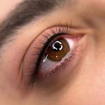 خدمت آرایش دائم غزاله حسینی