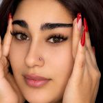 خدمات تخصصی اکستنشن مژه بیتا