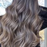 سالن زیبایی کورال بیوتی