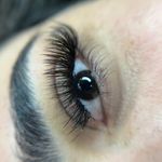 خدمات اکستنشن و لیفت مژه اسپید