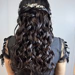 سالن زیبایی الناز آریان