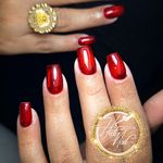 خدمات کاشت و ترمیم ناخن هدیه