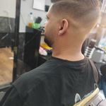 آرایشگاه مردانه مانوئل(علیرضا)