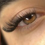 سالن زیبایی و‌ نیل بار نارسیس (انقلاب)