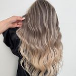 خدمات تخصصی رنگ مو و کوتاهی مینافلاح