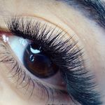 اکستنشن مژه آتنا