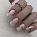 خدمات تخصصی ناخن و پدیکور اسما