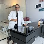 کلینیک پوست،مو وزیبایی مانلی(دکتر دهقان)