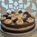 شیرینی و کیک خانگی دِلی شِز