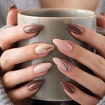 سالن تخصصی خدمات ناخن و مژه دیبا