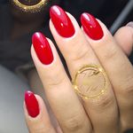 خدمات کاشت و ترمیم ناخن هدیه