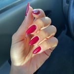 خدمات کاشت ناخن مبینا