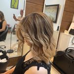 آرایشگاه زنانه إلماه