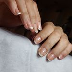 خدمات تخصصی ناخن eli