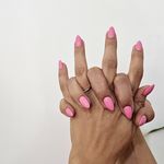 سالن آرایش و زیبایی رویا