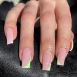 آرایشگاه زنانه عاطی بیوتی(آفر ناخن ورنگ)