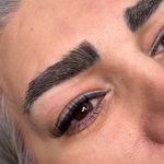 سالن آرایش و زیبایی رویا