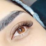 سالن اکستنشن و لمینت مژه رها