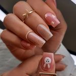 مرکزتخصصی کاشت ناخن و اکستنشن مژه رامونا