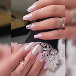 خدمات تخصصی ناخن فرزانه