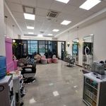 سالن زیبایی لاویسا