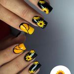 ناخن کار آزاده شورائی